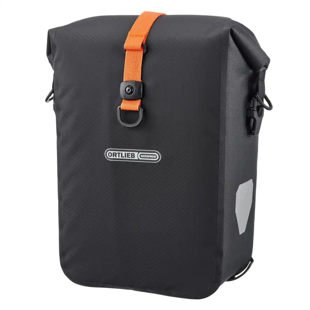 ORTLIEB Gravel-Pack Black Matt Fahrradtasche, Vorderansicht, bei Bag-Age