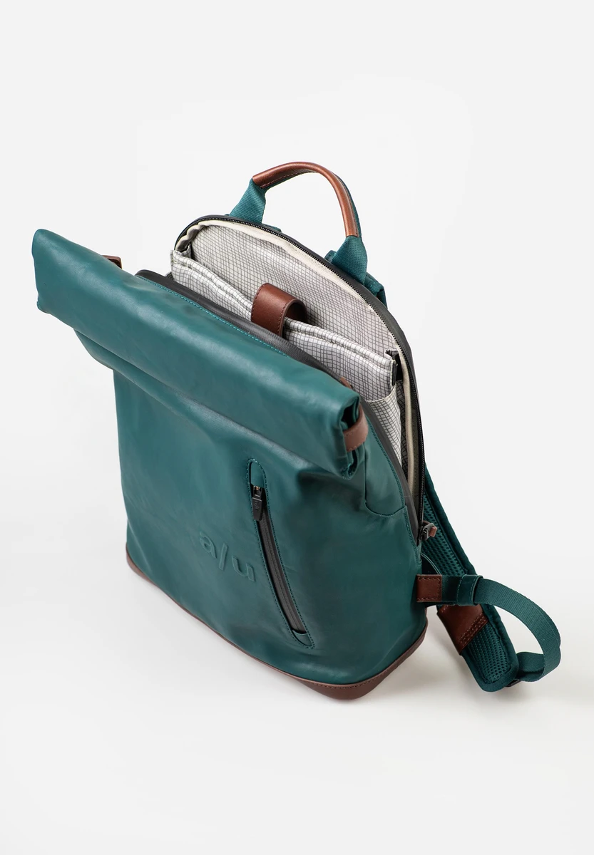 aunts & uncles Wakayama Transformative Teal saco, vista traseira, na Bag-Age Berlin