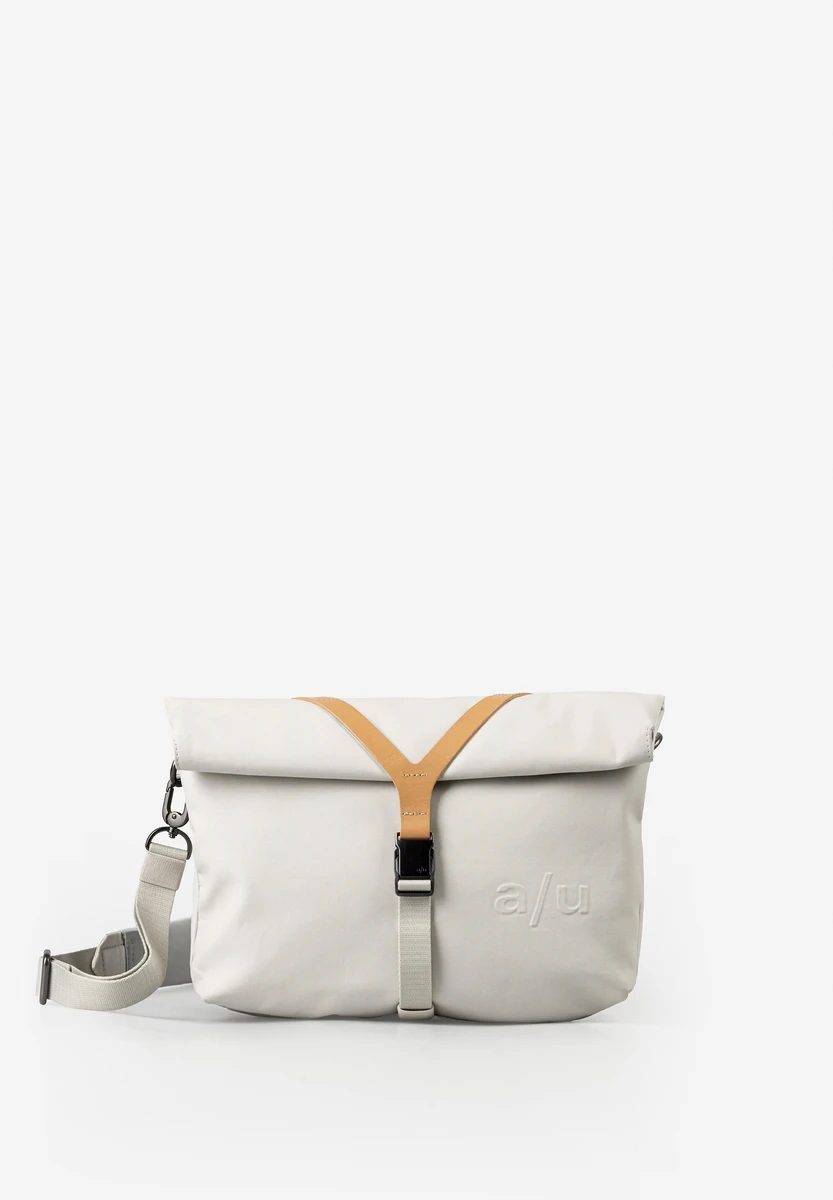 aunts & uncles Takahashi RE Linen bag, front view, at Bag-Age Berlin